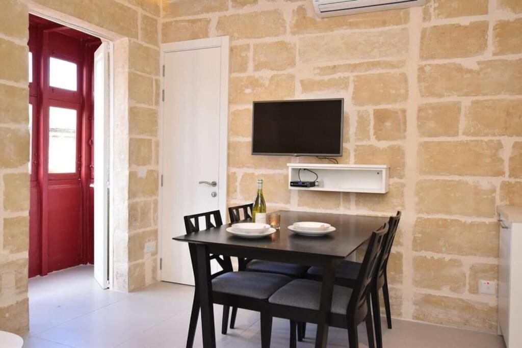 Vallettastay - Lucky Star One Bedroom Apartment 301 Buitenkant foto